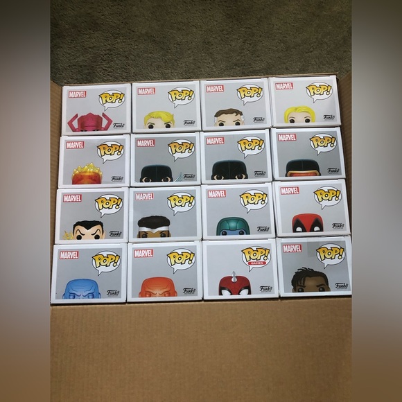 16 Marvel Funko Lot - Picture 6 of 6